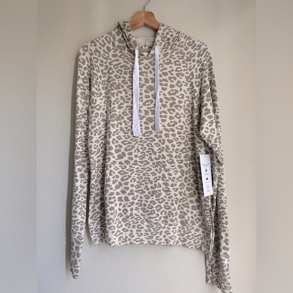 Lounge Long Sleeve: Oatmilk/White Polka Dots main image 1